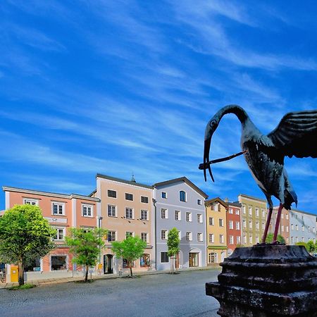Ferienwohnung Tittmoning Zwischen Salzburg, Burghausen Und Oesterreich Esterno foto